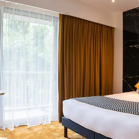 Kyriad Direct Centre Gare Hotel