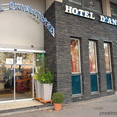 Kyriad Direct Centre Gare 2*