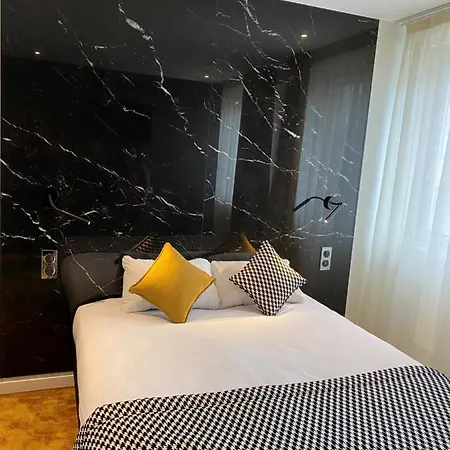 Ξενοδοχείο Kyriad Direct Centre Gare 2*